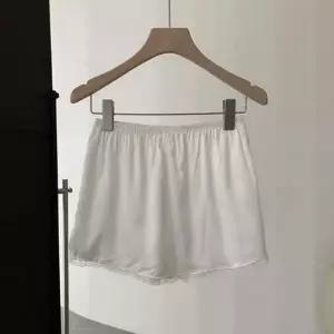 가벼운 속치마 속바지 롱 슬립 Y존커버 비침방지