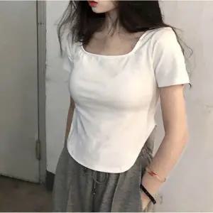 여름 옆트임 스퀘어넥 반팔티셔츠 티셔츠 베이직 2컬