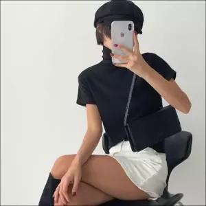 터틀넥 겨울 3색 이너 목폴라 반팔티 슬림핏 티셔츠 여성 하이넥