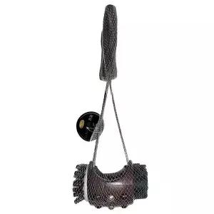 어깨가 딱딱하게 굳었는데 누가 등좀 쳐줬으면 안마기