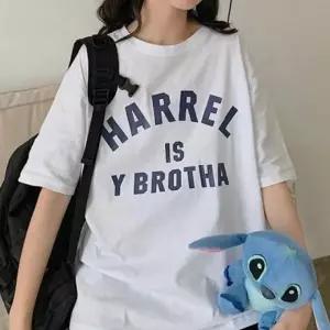 여자여름반팔티 레터링 일상 코디 학생 여름 여자루즈 루즈핏티셔츠 여름 여자 반팔티 레터링티셔츠 여행코