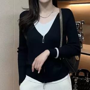 여자여름옷 여성나시 티셔츠 여성 여성여름 브이넥 베이직 여자 여자라운드