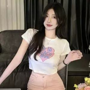 반팔티 하트 여자 크롭티셔츠 티셔츠 프린팅 예쁜 여름 여성여름티셔츠 여성
