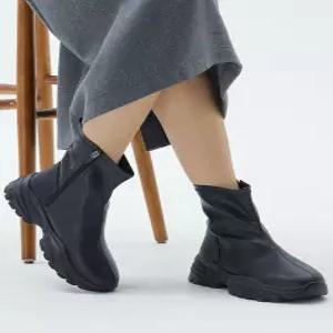 [엘르]엘르여성 키높이 스판 러너 앵클부츠 여성화  2종택1