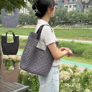 [다잇템]여자 매듭 폴리에스터 빅 숄더백 소가죽 핸들 파우치