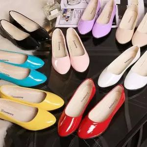 여자 비비드 5컬러 빅사이즈 둥근코 유광 플랫슈즈