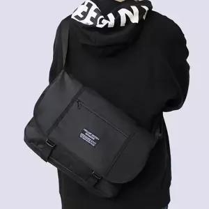 빌리버스 남자 덮개 스퀘어 숄더 학생 크로스백 BJE077