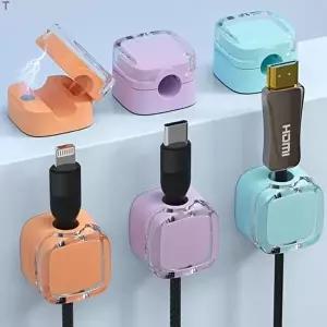 고품질 bns 자석 케이블홀더 2개 케이블정리 선정리 전기선정리 충전기정리 충전선정리 WFLTDPF