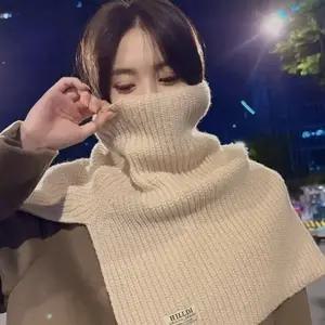 워머 꽈배기 터틀넥 목폴라 넥 여성 니트 숄더