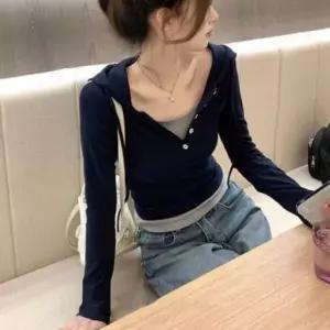 여성 슬림핏 버튼 포인트 레이어드 브이넥 후드티셔츠