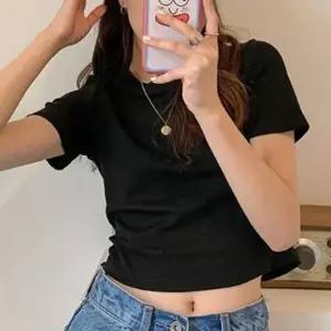 여성 무지 크롭 반팔티 1P 라운드넥 기본 이너 여름 티셔츠 캐주얼 패션