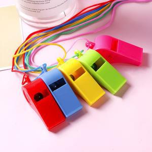 플라스틱 호루라기 목걸이 휘슬 호각 호신용품 심판 응원도구 랜덤색상