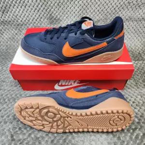 나이키 테라 만타 스웨이드 남성 신발 운동화 IM6483-400