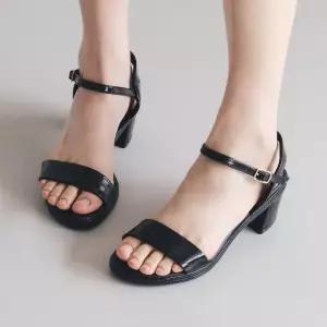 [PICCADILLY]  566061 샌들_블랙페이턴트(6cm)