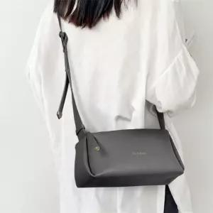 [시즌오프]길이조절 투웨이 스트랩 심플 사각 크로스백_5