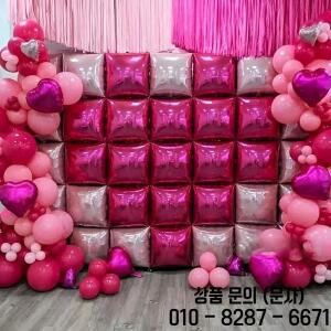 25개 다채로운 양면 사각 알루미늄 호일 풍선 벽 배경 성인 결혼식 파티 장식