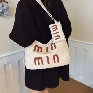 스파이더맨 빈티지 캐주얼 여친 대용량 여름용 레터링 숄더 OPH2