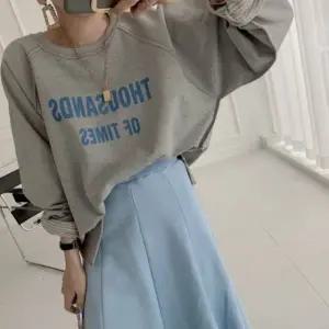 여성 티셔츠 레터링 루즈핏 맨투맨 캐주얼 데일리