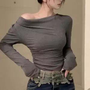 파티룩 연말룩 슬림핏 오프숄더 여성 셔링 긴팔 티셔츠