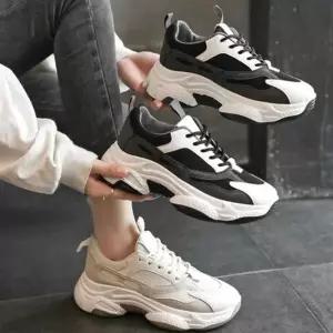 여자 청키 트렌디 디자인 봄여름 스니커즈