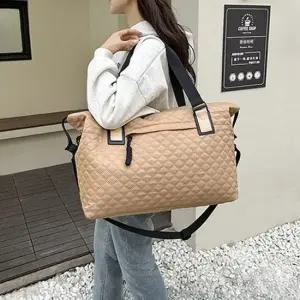 데일리 대용량 여행용 숄더백 여성 퀼팅 보스턴 가방 패션가방 보스턴백 여행가방