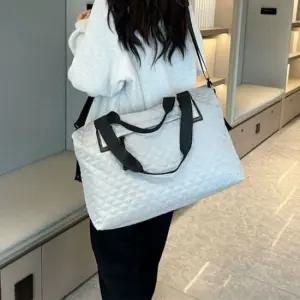 퀼팅 데일리 소프트 버킷백 여성용 보스턴백 퀼팅여행가방 쇼퍼백 빅사이즈가방