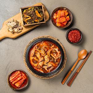 청춘을 담은 청담 소내장탕 650g 3팩