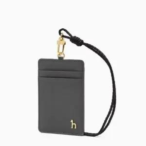 [NS홈쇼핑][헤지스ACC] HIHO5E602G2 [LEENA]그레이 배색 가죽 목걸이카드홀더[35071331]