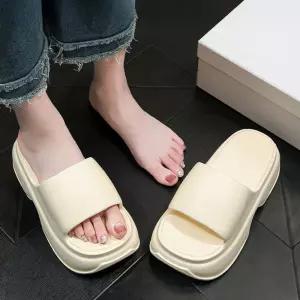 통굽 플랫폼 슬리퍼 키높이 쿠션 신발 EVA 뮬 2컬러사무실/실내화/푹신한/발편한/쿠션/여름/굽있는/웨지힐