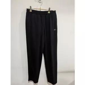 [뉴발란스] UNI ESS 썸머 경량 스트레이트 팬츠 NBMLG21403 BLACK