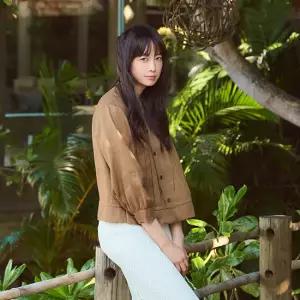 지스튜디오 26SS 프렌치린넨100 아틀리에 셔링 플리츠 블루종