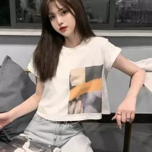 (색상 화이트)여성 숏 세미크롭 반팔 티셔츠 캐주얼 반팔티 짧은기장반팔 기본반팔티 라운드반팔 여름반팔