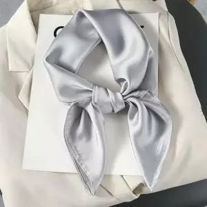 [에스에스_63]모조 실크 무지 디자인 정사각 쁘띠 스카프