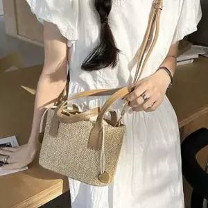 작은 토트 핸드백 여름 투웨이 여성 백 라탄 가방