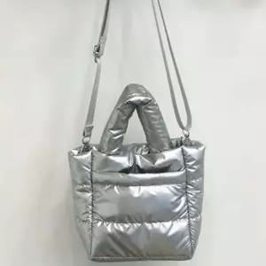 가벼운 여성 미니 토트백 패딩 여성 토드가방 데일리 숄더 토트