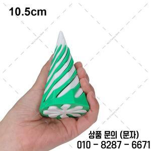 3D 인쇄 나선형 콘 장난감 불가능한 피라미드 패스스루 조각 크리스탈은 소용돌이 스레드 환상을 통과합니