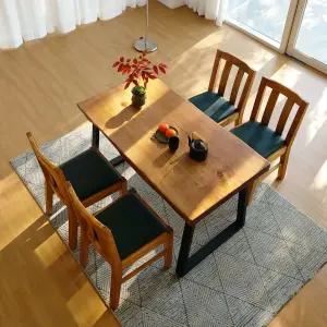 해찬솔 통원목 4인용식탁 세트A 1300 유리막UV코팅_도토리색 ㅁ형다리/우드슬