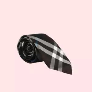버버리 스너그 체크 실크 넥타이 악세서리 8092951 기타 2509563010 4434386