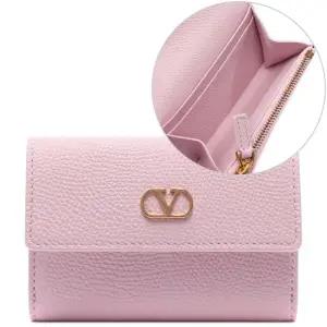 [발렌티노]25FW 여성 브이로고 시그니처 폴딩 카드지갑 (7W2P0AS7 SNP 16Q 25F)
