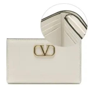 [발렌티노]25SS 여성 브이로고 시그니처 반지갑 (6W2P0Z79 SNP I16 25S)