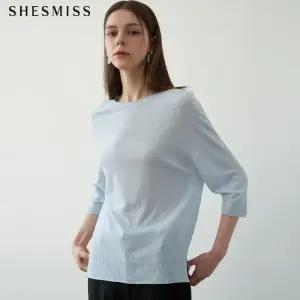 [쉬즈미스][쉬즈미스(SHESMISS)] 프리미 홀가먼트 시스루 니트 탑 (택가격 168000원)