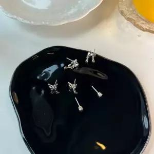 3SET 나비 큐빅귀걸이 은볼 세트 귀걸이 큐빅 이너컨 나비귀걸이 귀걸이세트 피어싱세트