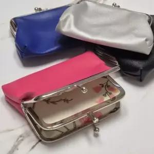 가죽 똑딱이 지갑 남성 반지갑 엔화 동전 지갑 여자선물 미니지갑 똑딱이지갑 일본 소품샵