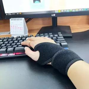 엄지걸이 손목보호대 손목아대 손목키퍼