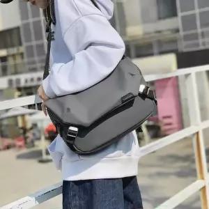 남녀공용 양사이드 버클 스트릿 메신저백 크로스백