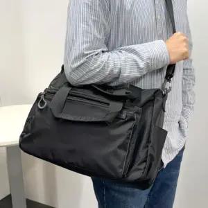 비알 3054 남성용 크로스가방 노트북 대