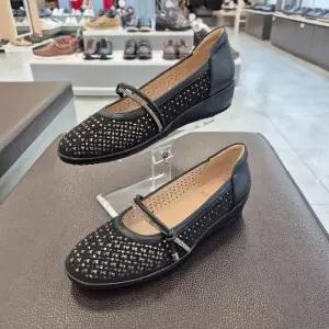 [엘칸토]엘칸토 HC11 양가죽 여성 펌프스 W2Y6U6F1319 (49414817)