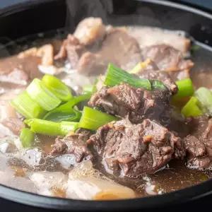 순살 소갈비 듬뿍 24시 더진한 갈비탕 600g 4팩