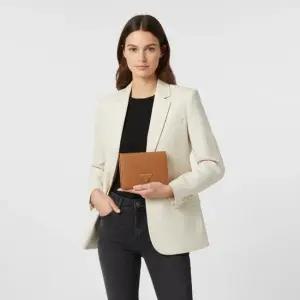 프라다 1MV204 QHH F03BH 반지갑 사피아노 카멜 배송