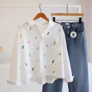 [잇수다] 크벨스 플라워 자수 포켓 루즈핏 카라 셔츠